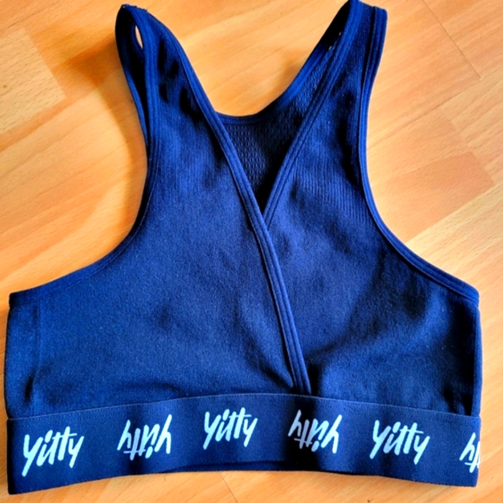 yitty major label cross front smoothing bralette